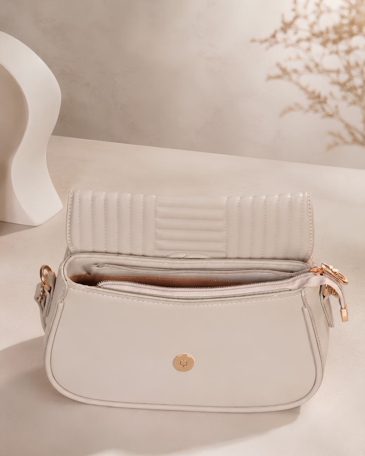 LizzIE Elegant Quilted Shoulder Bag