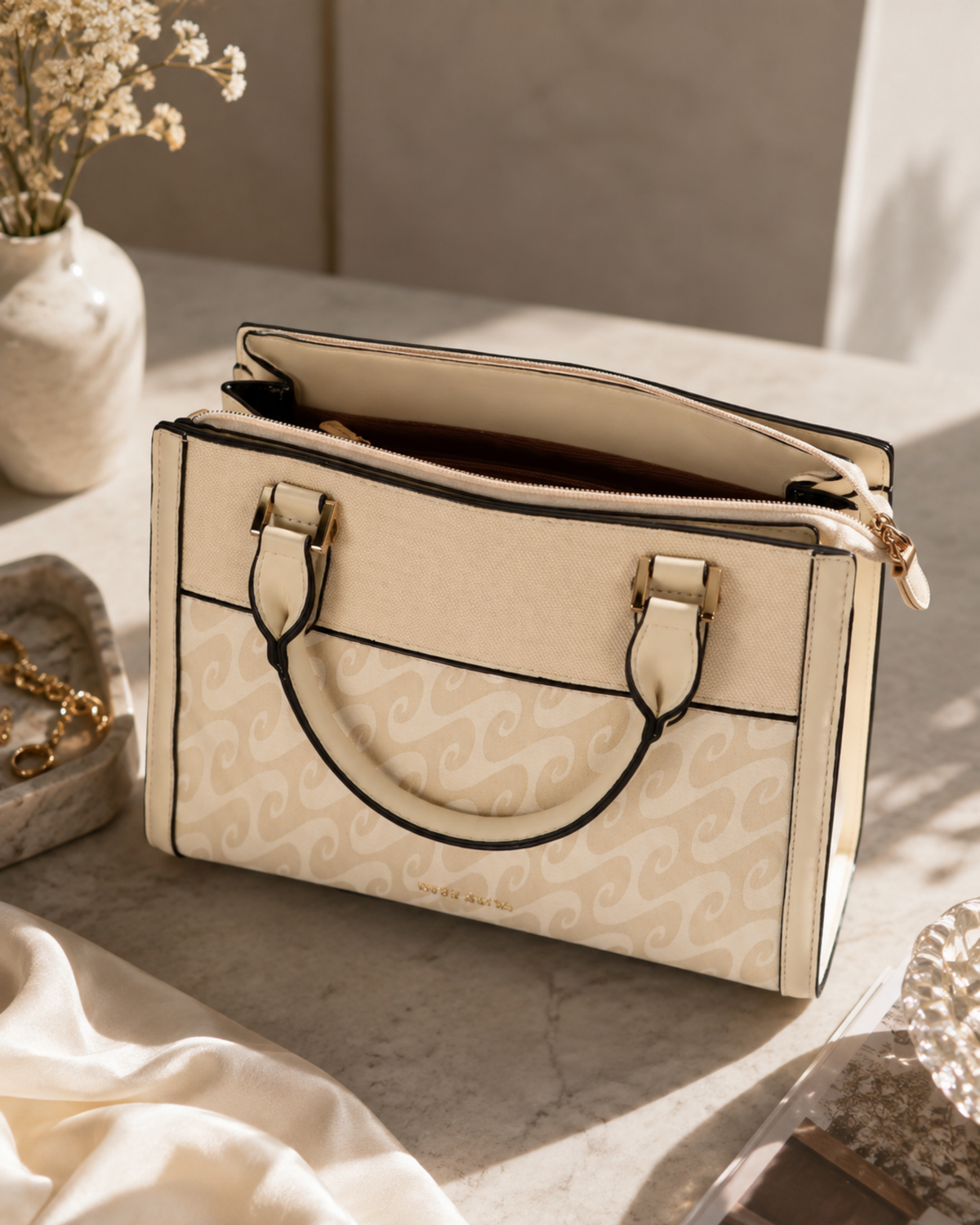 Aria Signature Pattern Structured Tote Bag