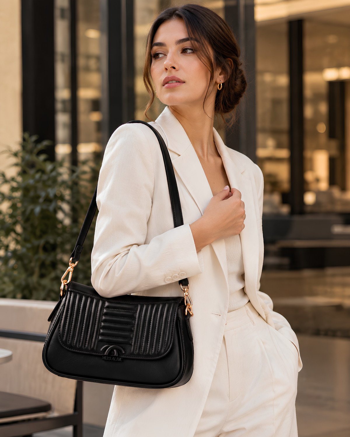 LizzIE Elegant Quilted Shoulder Bag